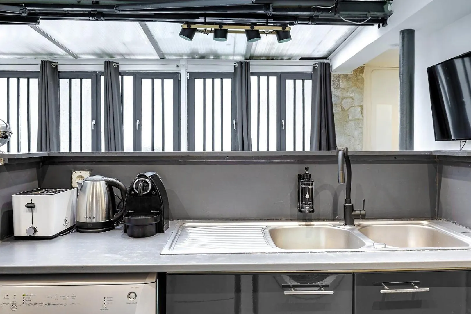 Bluestay 157 - Superb Apartment Paris